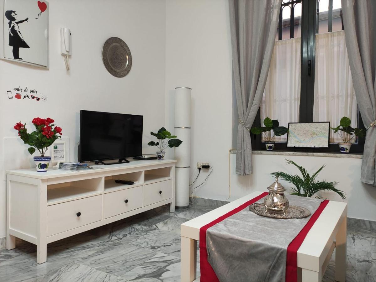Ciriaco By Sevillaluxurysuites Buitenkant foto